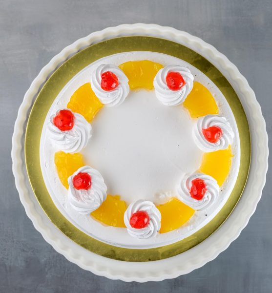 PINEAPPLE-CAKE-min-1.jpg